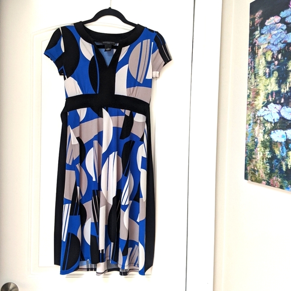 Madison Studio Petite Dress - Picture 3 of 11